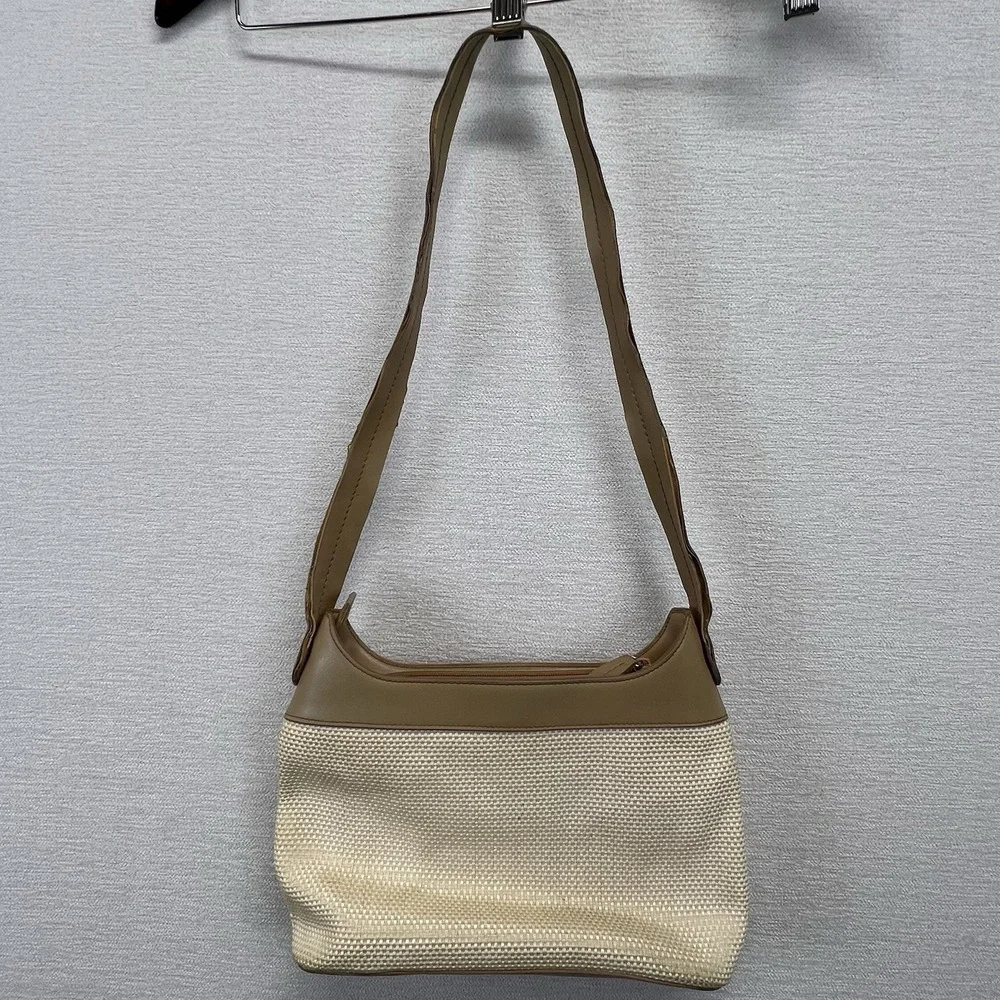 Etienne Aigner‎ Vintage Woven Bag Purse Faux Leather Trim 10x7x3.5